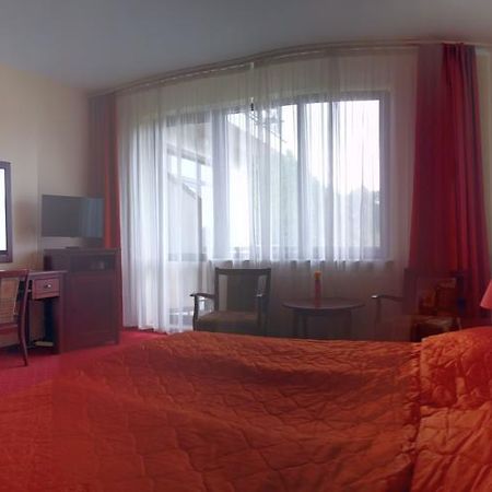 Hotel Floris Cheia  Ngoại thất bức ảnh