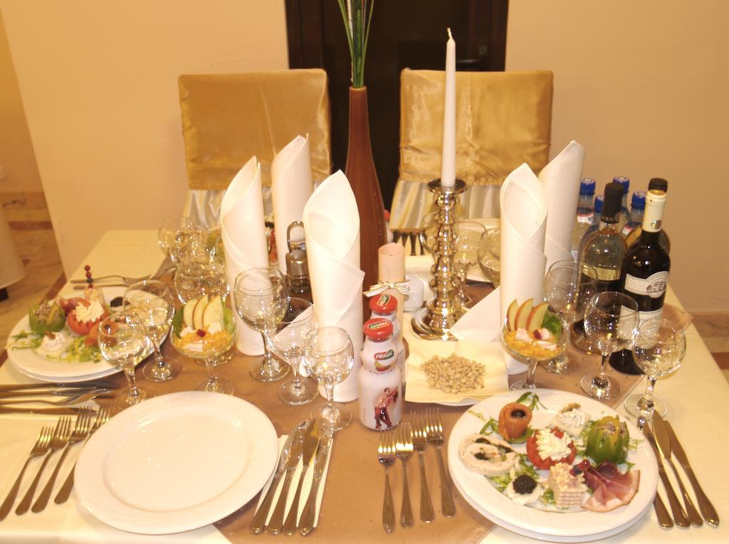 Hotel Floris Cheia  Ngoại thất bức ảnh