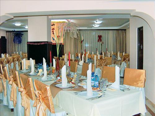 Hotel Floris Cheia  Nhà hàng bức ảnh