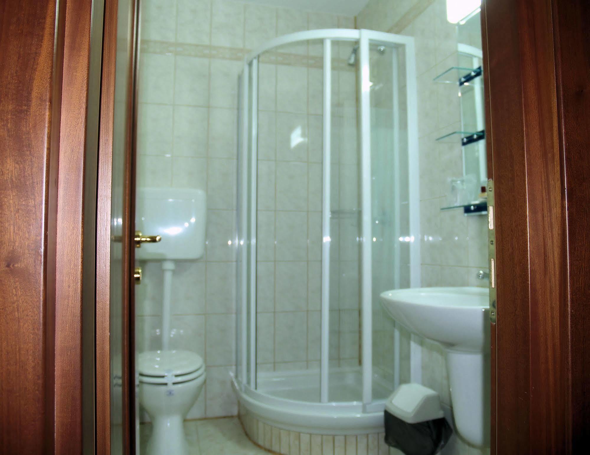 Hotel Floris Cheia  Ngoại thất bức ảnh