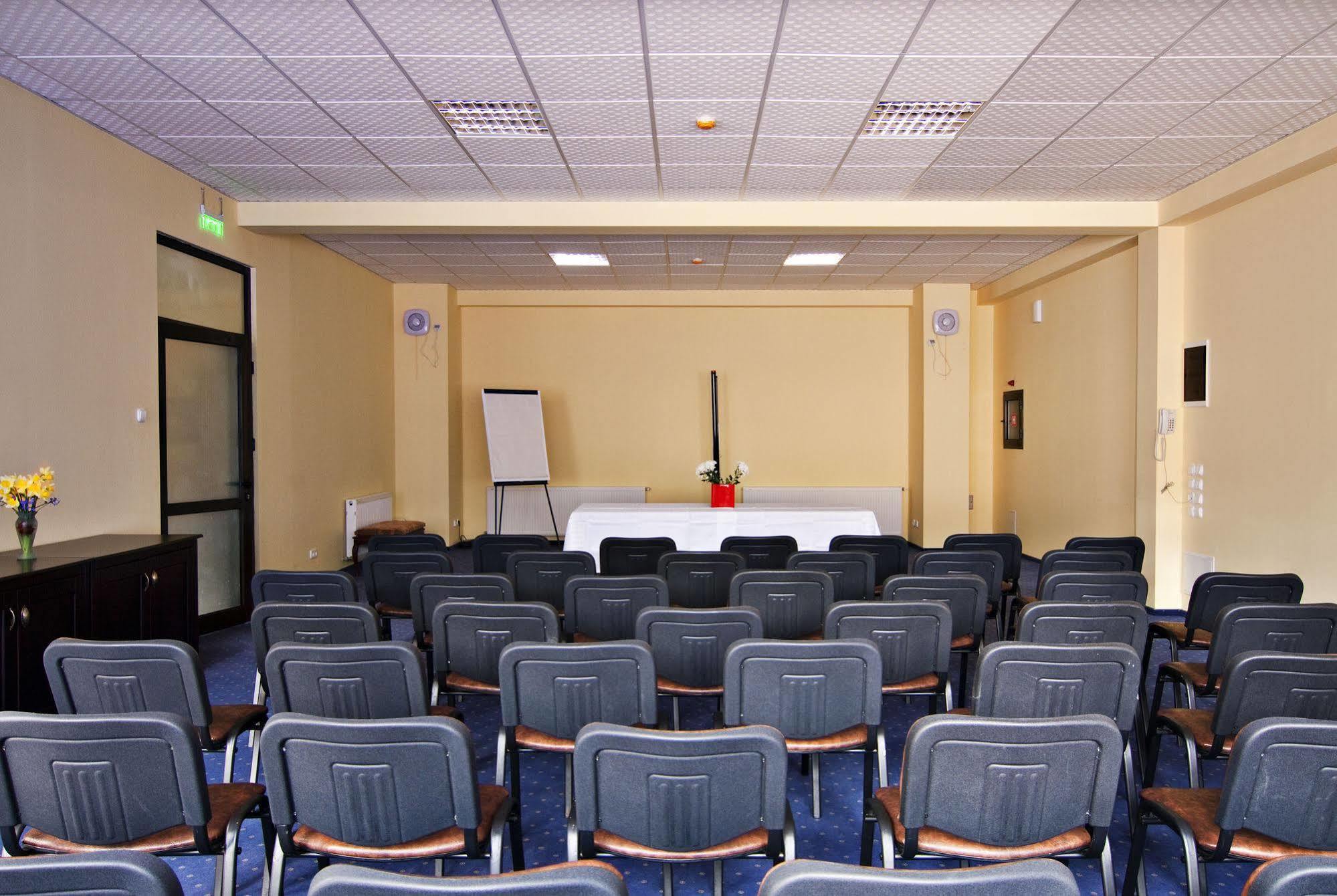 Hotel Floris Cheia  Ngoại thất bức ảnh